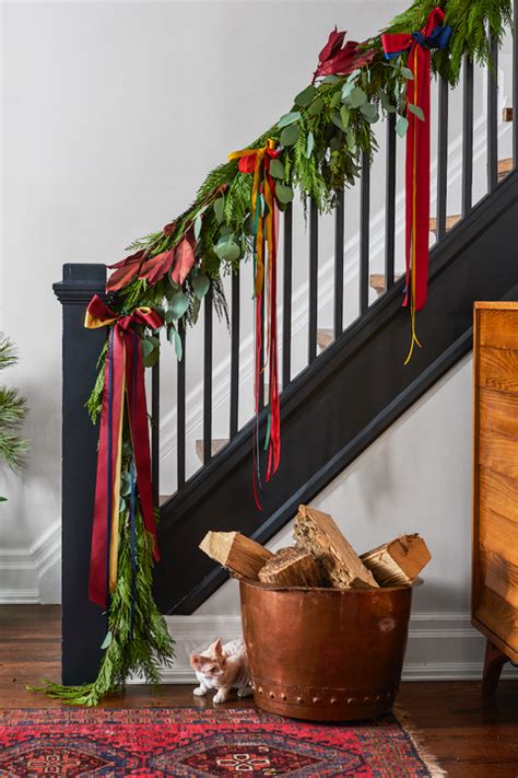 garland wall hanging|hanging garland on banister.